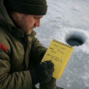 Запись в блокноте о новой точке маршрута